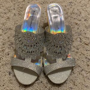 Pierre Dumas Glittering Silver Sandals